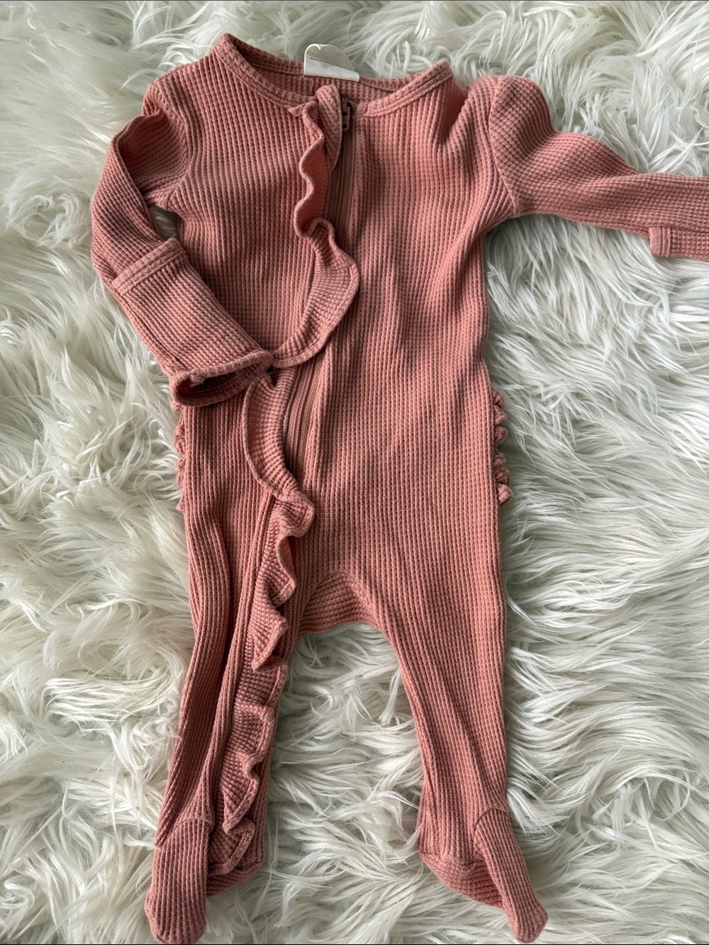 Ribbed Ruffle Footed One-Piece in Dusty Rose